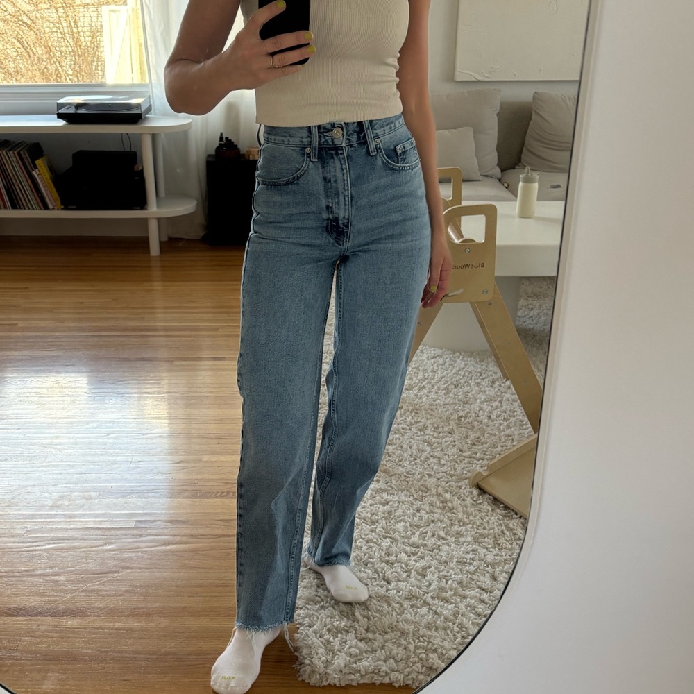 BDG High rise Straight Jeans